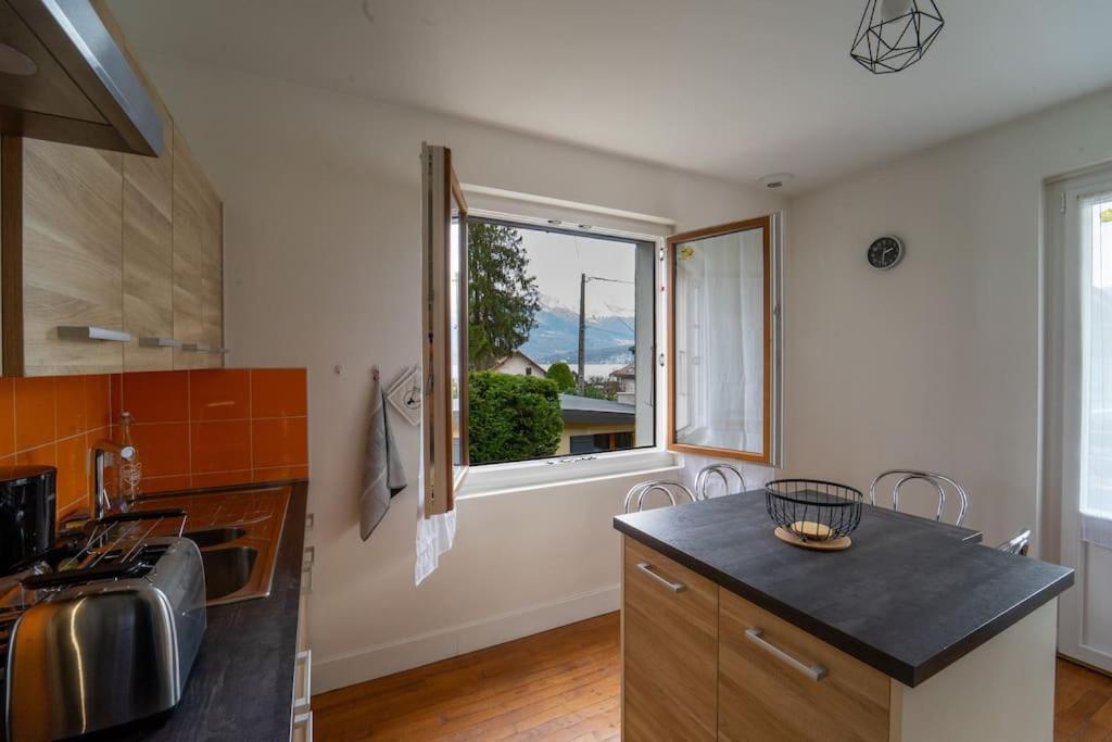 Chez Alexandra Apartment Sévrier Екстериор снимка