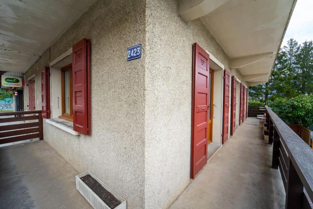 Chez Alexandra Apartment Sévrier Екстериор снимка